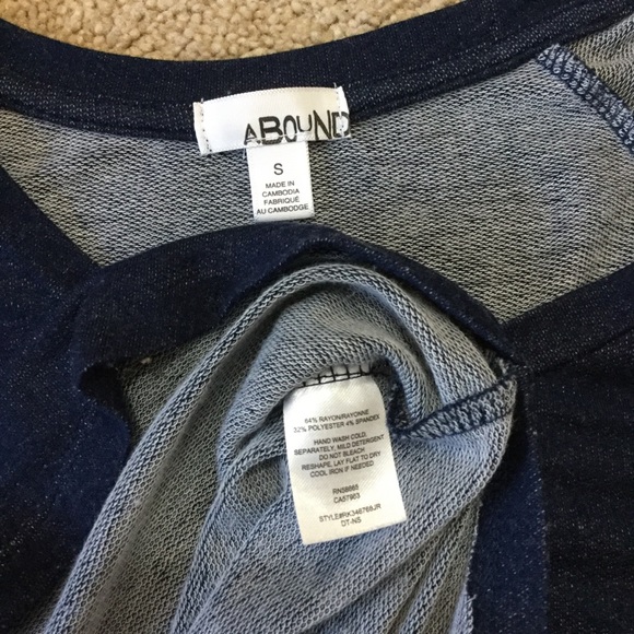 ABOUND * Top - Picture 5 of 8